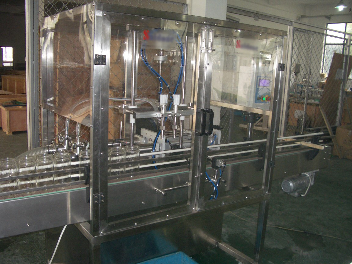 China Piston Filling / filler Machine with Blocked nozzles for Liquid Bottling of oil, detergent wholesale