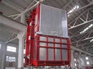 China 16 person 2000kg building construction material hoists lifts lifter lifting equipment wholesale