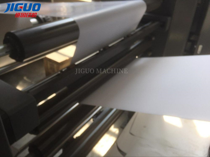 China Servo Rotary Automatic Paper Roll To Sheet Cutting Machine 1400mm Width wholesale