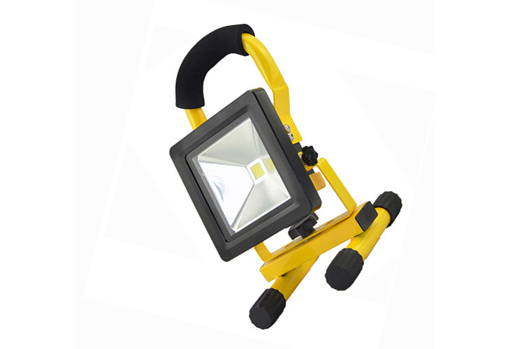 China Waterproof Ip65 Rechargeable Led Flood Lights Portable 10w 20w 30w 50w wholesale
