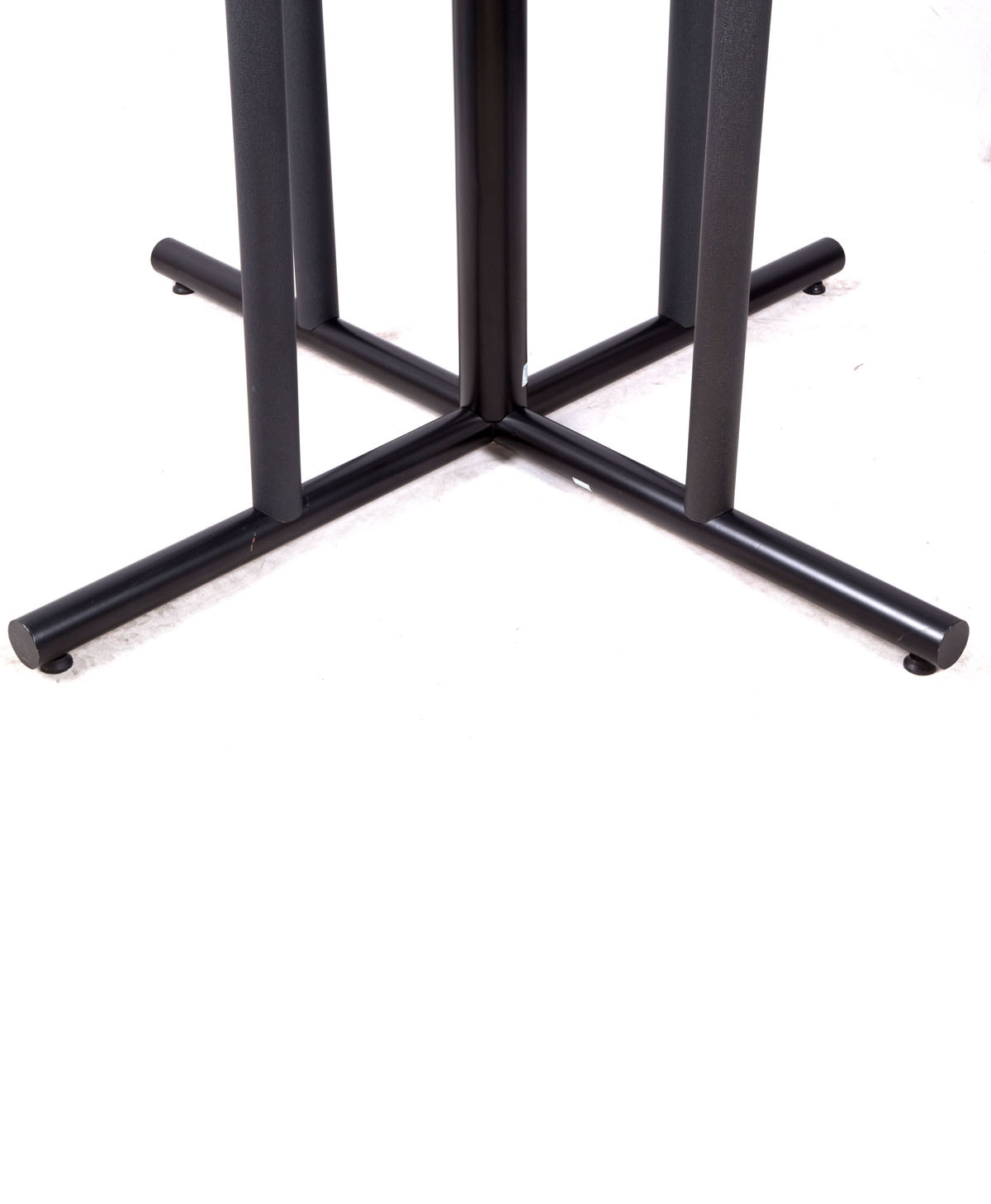 China Outdoor Black Metal Table Legs And Bases , Dining Room Table Legs For Restaurant wholesale
