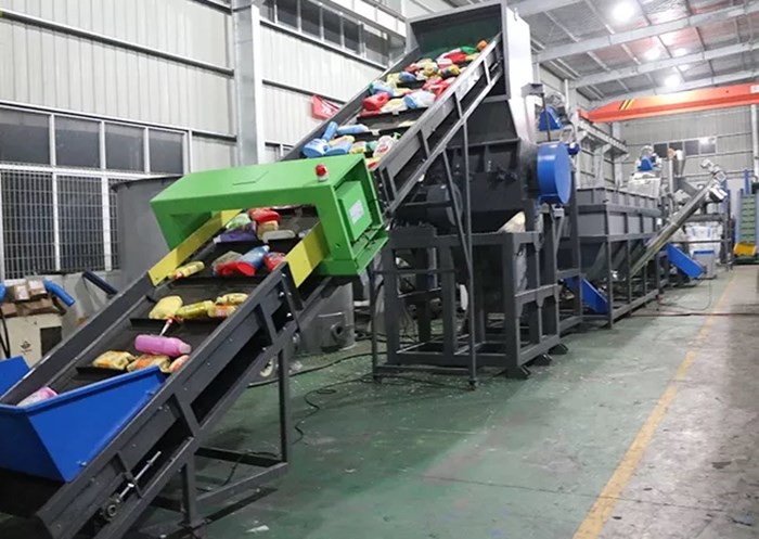 China Environment Protection Car Battery Plastic Recycling Line For Pe Pp Abs Pc Ps wholesale