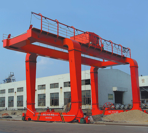 China DCS37t -15m - 09m Box Girder Gantry Crane with Trolley for single double girder format wholesale