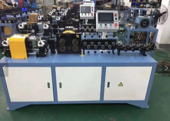 China Small Error Tube Straightening & Cutting Machine Low Power Consumption wholesale