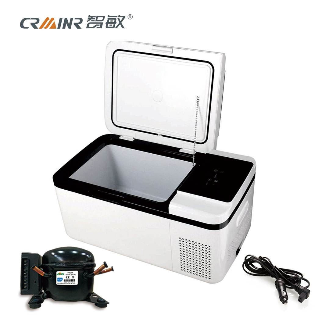 China Digital Thermostat Car Mini Cooler Fridge , 12 Volt Refrigerator Freezer wholesale