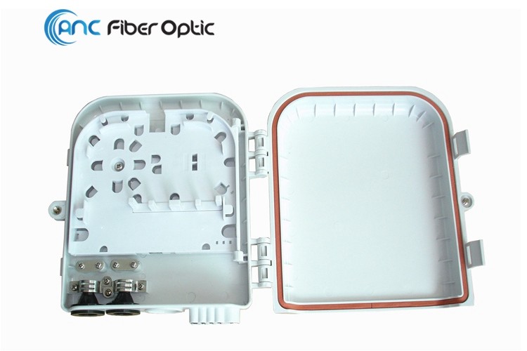 China Outdoor Wall Mount Fiber Optic Termination Boxes 8 Port for 1x4 1x8 PLC Splitter wholesale