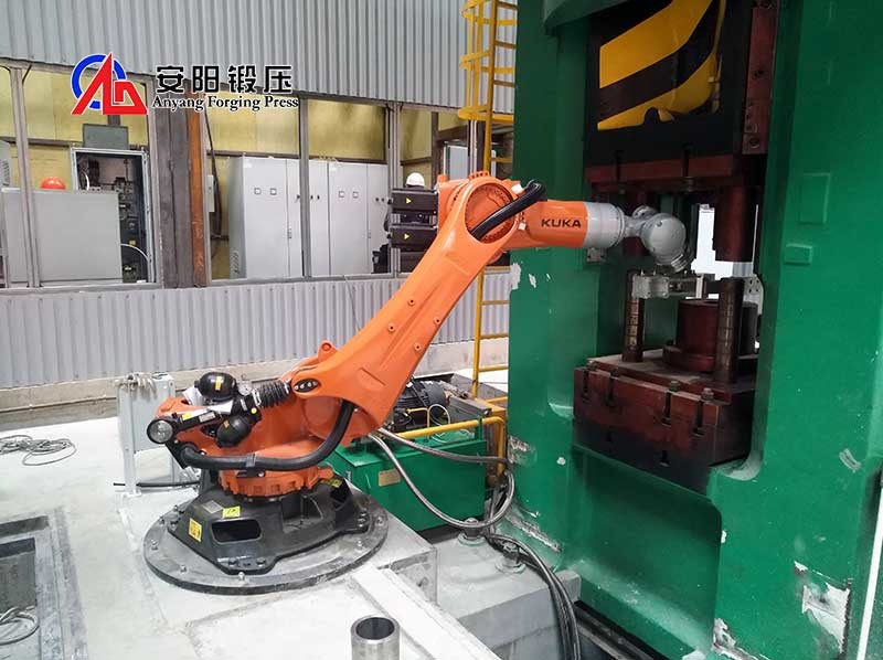 China Hot sale new gear driving screw forging press better than friction screw forging presses wholesale