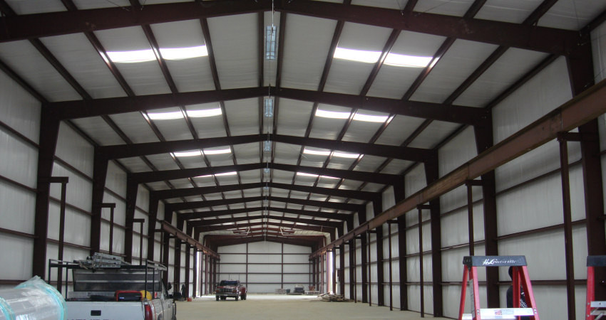 China Industrial Steel Buildings Size 100' X 80' With H Section Beams Warehouse wholesale