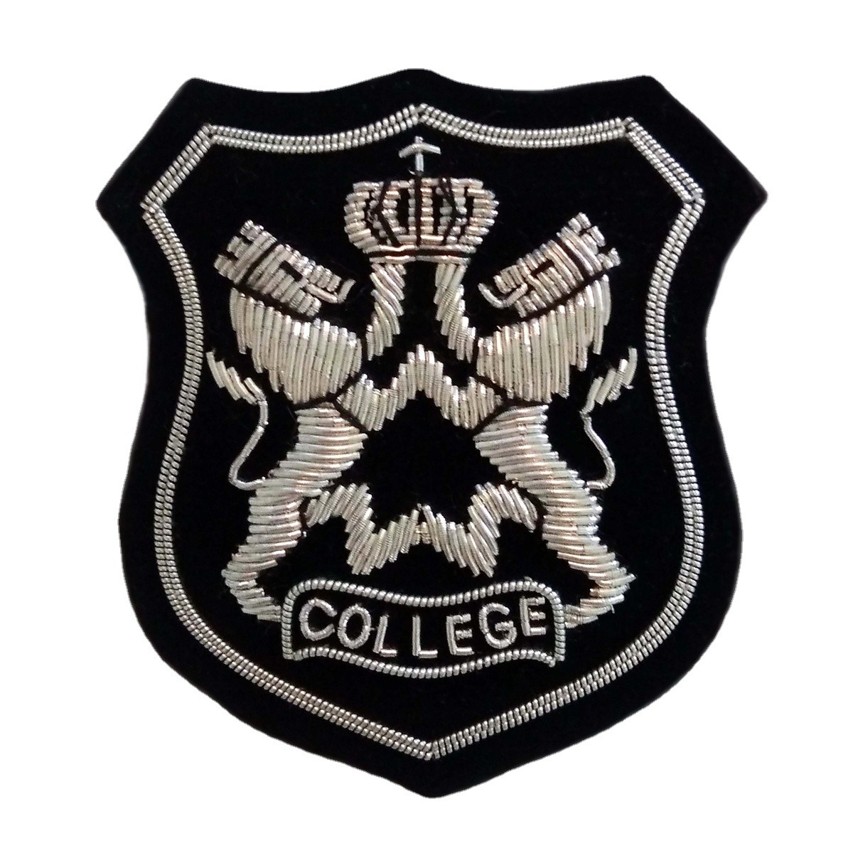 China Letterman Jackets School Logo Iron On Patches Merrowed Border wholesale