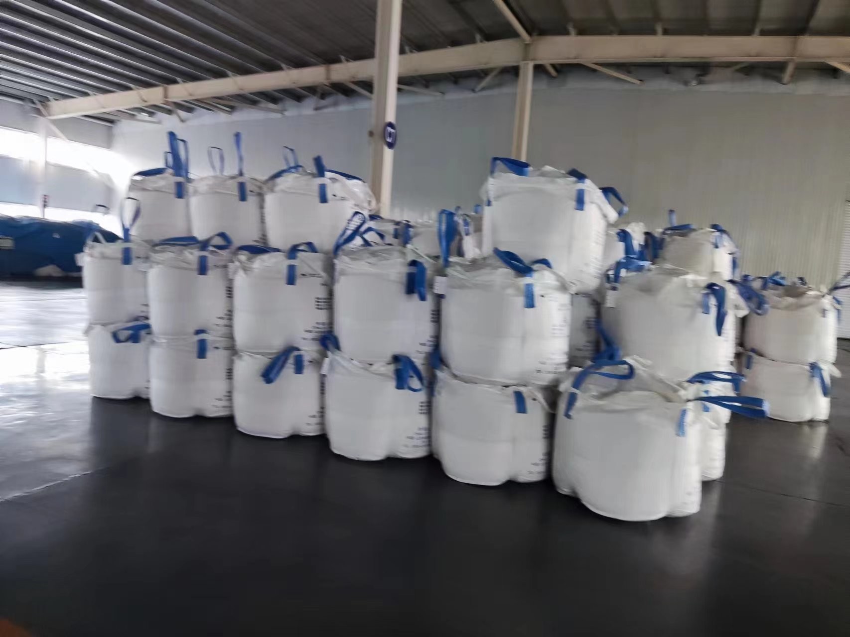 China Low Water Absorption White Tabular Alumina Balls High Purity wholesale
