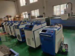 China Handheld Raycus 1.5 KW Laser Welding Machine Fr Metal Processing wholesale