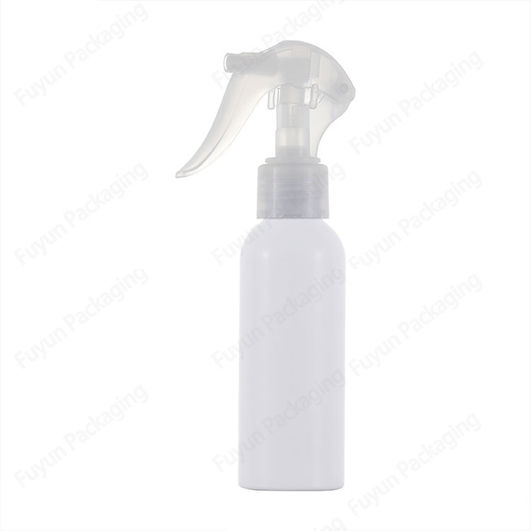 Quality PET 100ml Fine Mist Spray Bottle For Hair / Plant Water / Cleaning Solution for sale