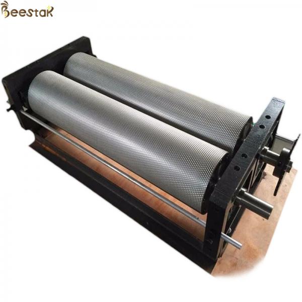 Quality Apiculture Beeswax Embossing Machine Aluminium Alloy Comb Foundation Machinery for sale