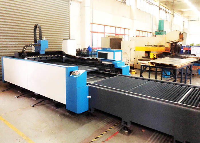 China Auotomatic Exchange Table Laser Sheet Cutting Machine FL-3015-1000W High Cutting Speed wholesale