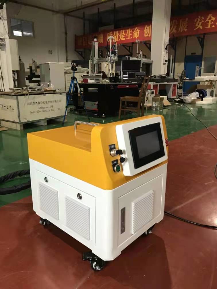 China Portable Non Contact 100 200w Laser Cleaning Machine For Rust Removal wholesale