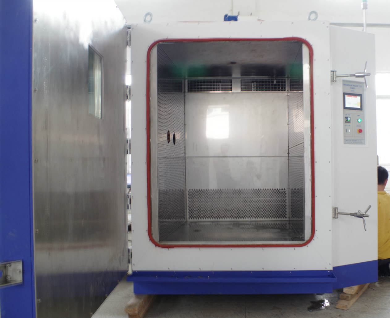 China 18.8kPa Multipurpose High Altitude Test Chamber For Quality Control wholesale