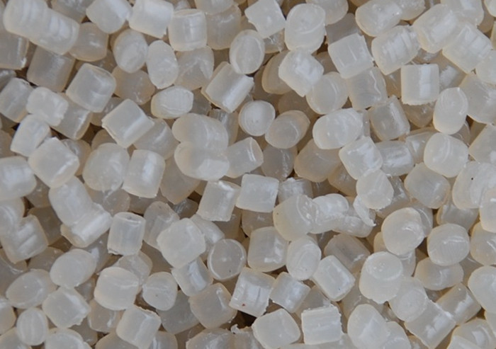 China Recycled HDPE Plastic Granules For Film / Non Woven / Pipe Coating / Cable Shield wholesale