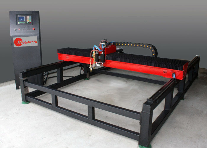 China Easy Operation CNC6 Small Gantry Plasma Flame Cutting Machine with Fangling System wholesale