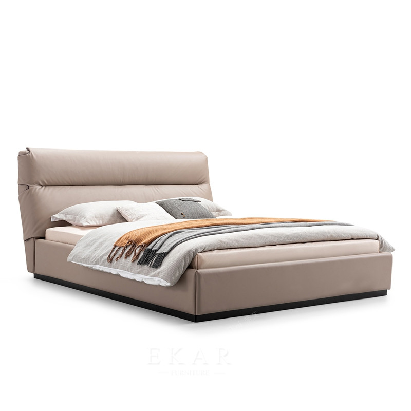 China Modern Italian Design Bedroom Furniture Leather 1.8m King Size Bed Bedding Set wholesale