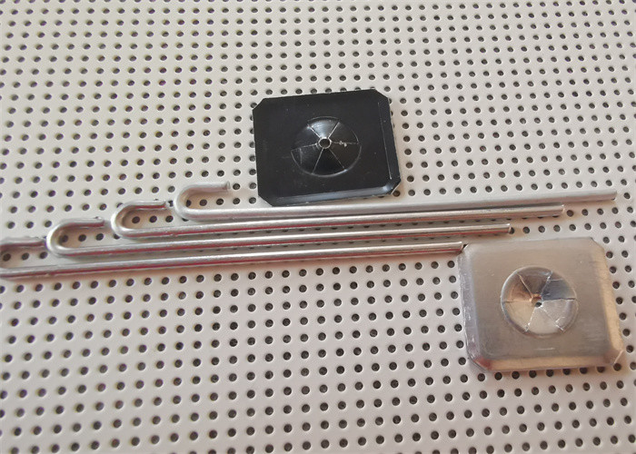 China Square Phosphating Self Locking Washer Clip J Hooks For Solar Panel Mesh Fixing wholesale