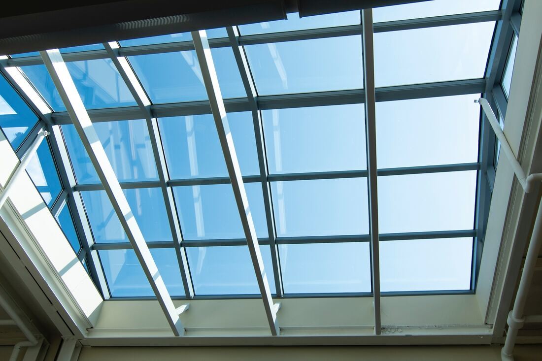 China Sun Shade Roof Aluminium Skylight Tempered Glass 6063 T5 1.4-2.0mm wholesale