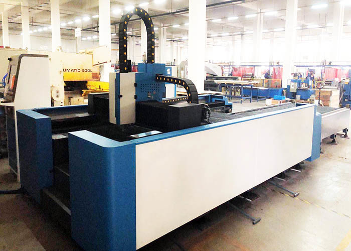 China FL-3015-2000W CNC Laser Steel Cutting Machine , Automatic Exchange Table CNC Cutting Machine wholesale