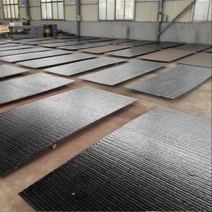 Buy cheap CrC Wear Plate 1500x3000mm 1200x2400mm hardfacing Cladded Plate Chromium Carbide from wholesalers
