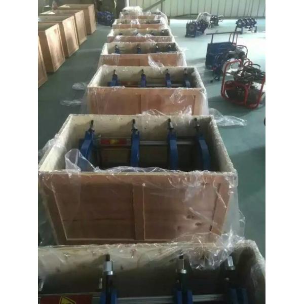 PE pipe butt joint machine