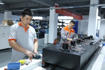 High Speed Glue Dispensing Equipment , AC220V Automatic Glue Dispenser