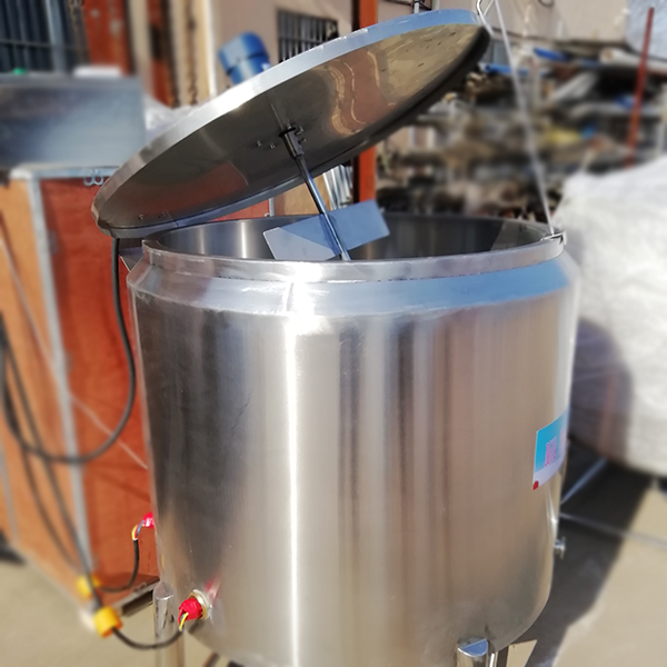 Water Cooling 100 Liter Milk Pasteurizer Machine For Home Use