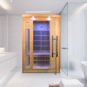 China Family Indoor Solid Wood Carbon Panel Heater Far Infrared Sauna Room For 2 Person wholesale