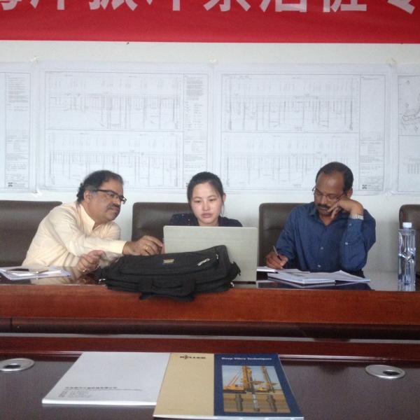 High Efficiency Electrical Top Feed Vibroflot Ground Improvement BJV130E - 426