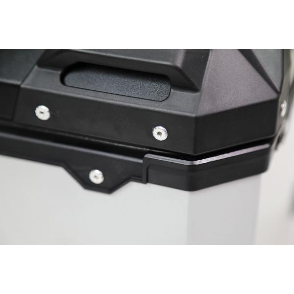 Quick Release Locking System DAYANG 2021 Aluminum Alloy Motorcycle Trunk with 36L Capacity