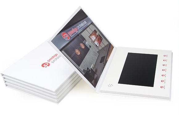 2017 Customized printing 7inch lcd screen video brochure for advertising