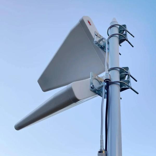 Log-Periodic Antenna High Gain Directional Antenna for 2G/3G/4G/5G Outdoor Cell Phone Signal Boosting