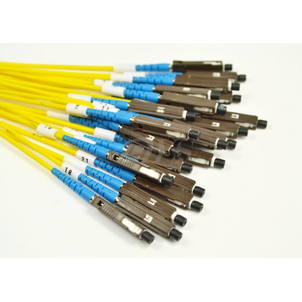 MU - LC / UPC G657A2 Optical Fiber Patch Cord Single Mode Low Insertion Loss