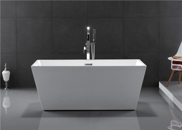 Quality Fiberglass Freestanding Rectangular Tub , Modern Stand Alone Tub In Small Bathroom for sale