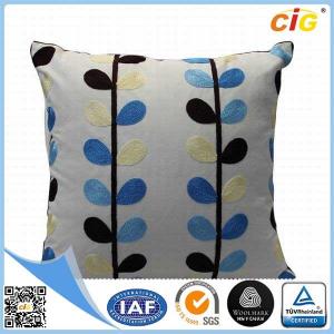 China Decorative Home Products Accent Couch Throw Pillows , Colorful Throw Pillow Covers on sale