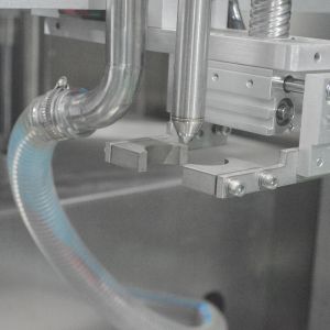 Customized Filling Capping Labeling Line for Automatic Washing Detergent/Lotion