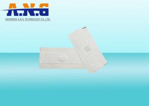 China Smart Impinj 4QT Fabric Woven Rfid Laundry Tag For Apparel Garment Tracking wholesale