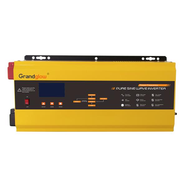 24V Solar Off Grid Inverter Low Frequency Pure Sine Wave With Charger