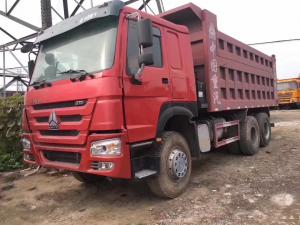 Howo Used Tow Trucks For Sale In China for Congo market Used howo tractor truck for sale Used 6x4 Sinotruk Howo Tractor