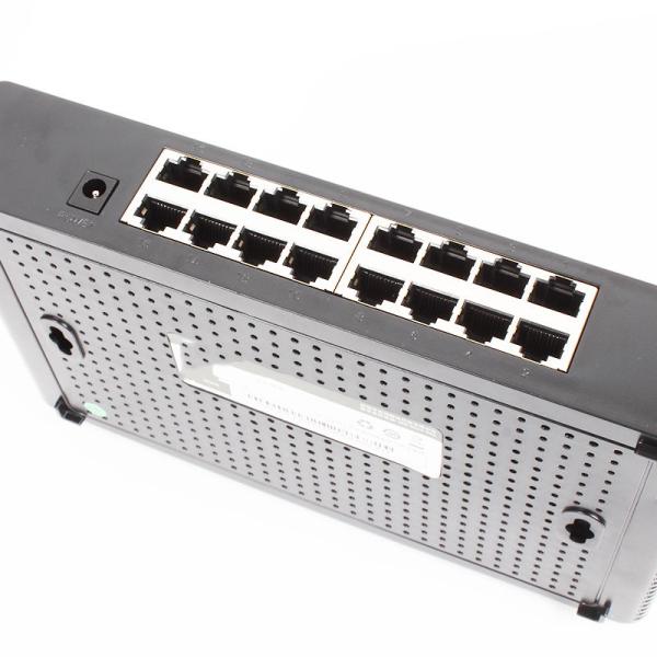 Customized 16 Port Desktop Ethernet Switch with QoS Function 10/100Mbps Full-Duplex Auto-Negotiation Network Switch
