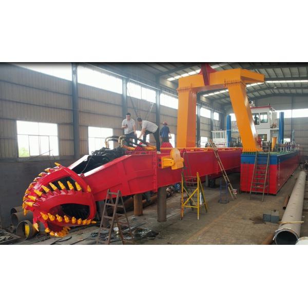 Diesel Sand Mining Dredges for Dredging Compacted Soil Types and Materials 14.5m Spud Length