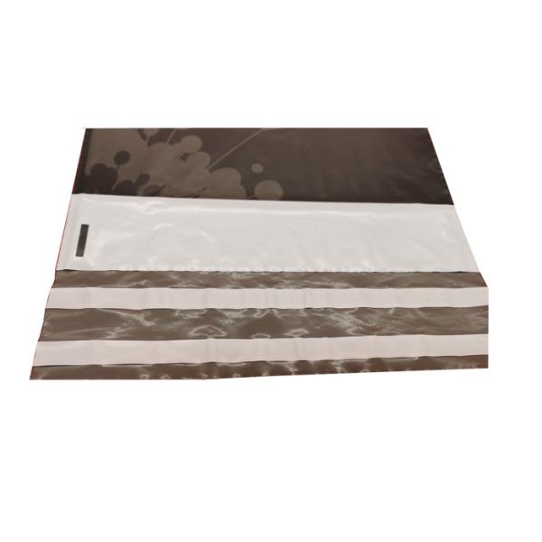 Smooth Surface Returnable Poly Mailer Bags with durable handle