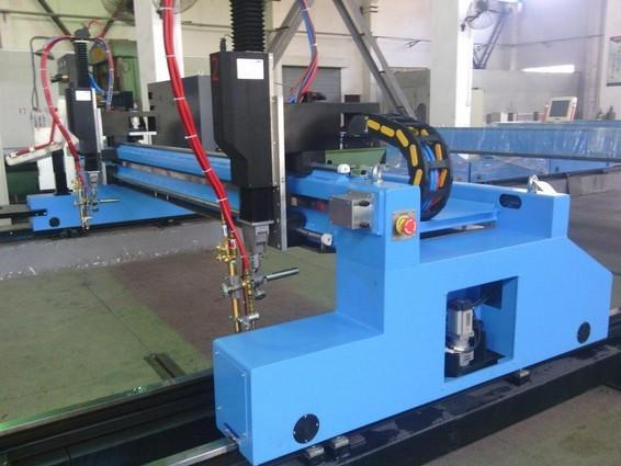 Quality 4000 mm CNC Flame Cutting Machine Two Cutting Torch With Automatic Ignitions for sale