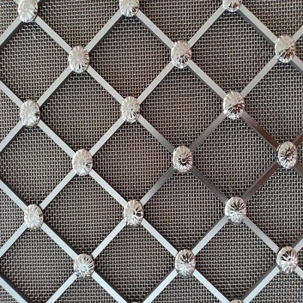 0.6m-2.4m Width Decorative Wire Mesh Grilles For Cabinet Door
