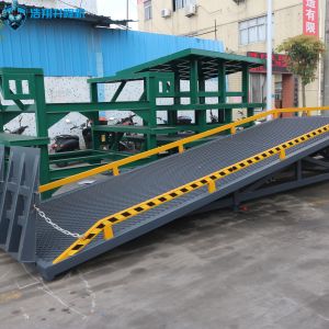 Buy cheap Heavy Duty Manual Temporary Mobile Loading Dock Ramp Steel Bay For Truck from wholesalers