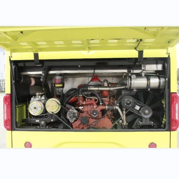 7.7m Yuchai Leaf Spring Diesel City Bus 4 Cylinders Inline