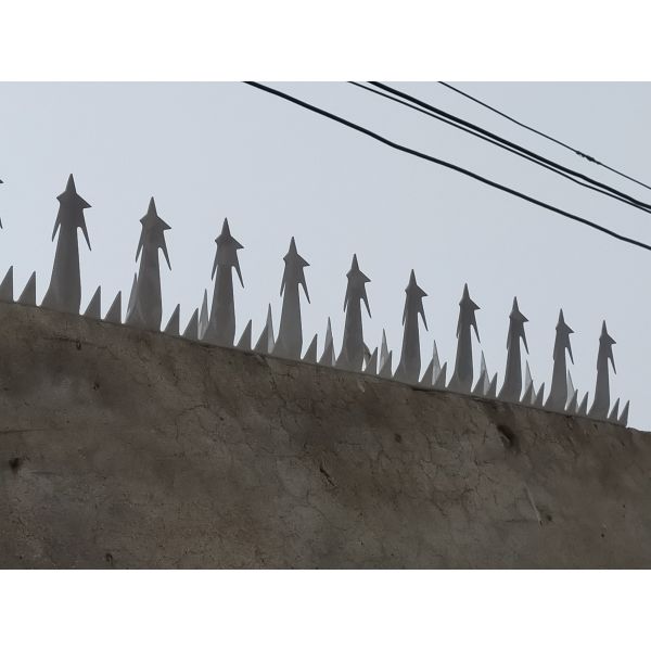 1.25m Length Razor Anti Wall Climbing Spikes Use On Fence And Wall